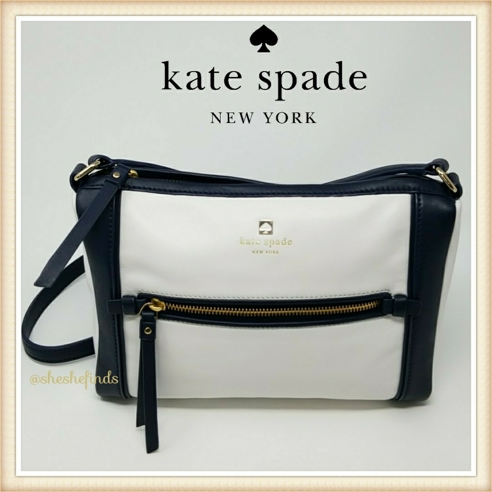 🎉 20% OFF - KATE SPADE CROSSBODY WHITE AND NAVY TRIM BAG